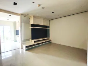 ขาย คอนโด ชั้น 5  ในโครงการ เมโทร ปาร์ค สาทร แขวงบางหว้า เขตภาษีเจริญ กรุงเทพมหานคร