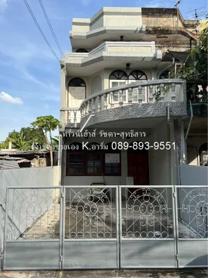 ขายด่วนทาวน์เฮ้าส์ ใจกลางย่านรัชดา-สุทธิสาร เจ้าของขายเอง