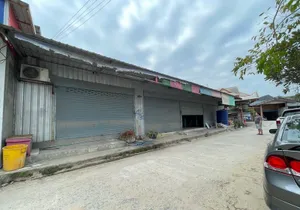 โกดังให้เช่า ติดถนนซอยคลอง บางใหญ่ ใกล้ตลาดฤทธิ์สุข นนทบุรี ทำสต็อคสินค้า ร้านอาหาร ร้านค้า