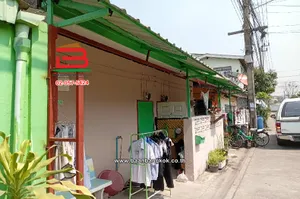 บ้านแฝด 1 ชั้น ซ.ฉลองกรุง 45 เนื้อที่ 42 ตรว. ถ.ฉลองกรุง แขวงลำปลาทิว ลาดกระบัง