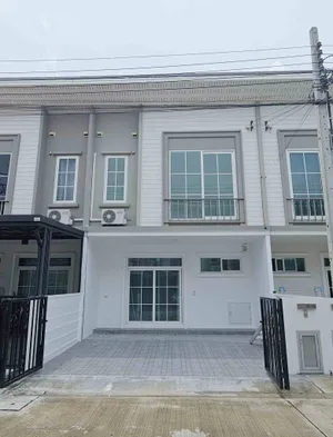 B971 ให้เช่าทาวน์โฮม โครงการคิวดิสทริค เวสต์เกต ถนนจันทร์ทองเอี่ยม
