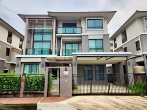 ขายบ้านเดี่ยวหลังใหญ่ มบ.ภัสสร สรงประภา 4ห้องนอน 4ห้องน้ำ ใกล้สนามบินดอนเมือง เพียง 5.5 กม.