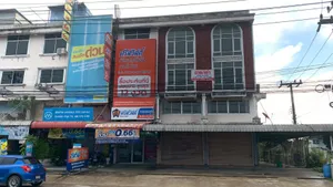 ขายอาคารพาณิชย์ 4 ชั้น 2 ห้องริม