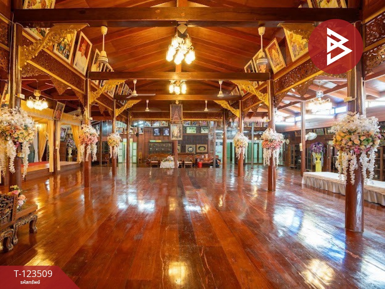 ขายบ้านเรือนไทยไม้สักและหอประชุม เนื้อที่ 44 ไร่ 36 ตร.วา บ้านหมี่  ลพบุรี