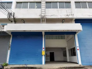 โกดังพร้อมสำนักงาน ซอยบางปลา 34 ใกล้สุวรรณภูมิ ทำเลดี พร้อมเข้าอยู่ เหมาะลงทุนหรือขยายธุรกิจ ติดต่อด่วน!