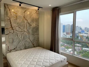 Call : 064-992-8997 Condo HQ Thonglor ใกล้รถไฟฟ้า BTS ทองหล่อ ขนาด 50 ตารางเมตร 1 ห้องนอน ชั้น22 วิวเมือง ห้องสวย ตกแต่งครบ (เจ้าของขายเอง)