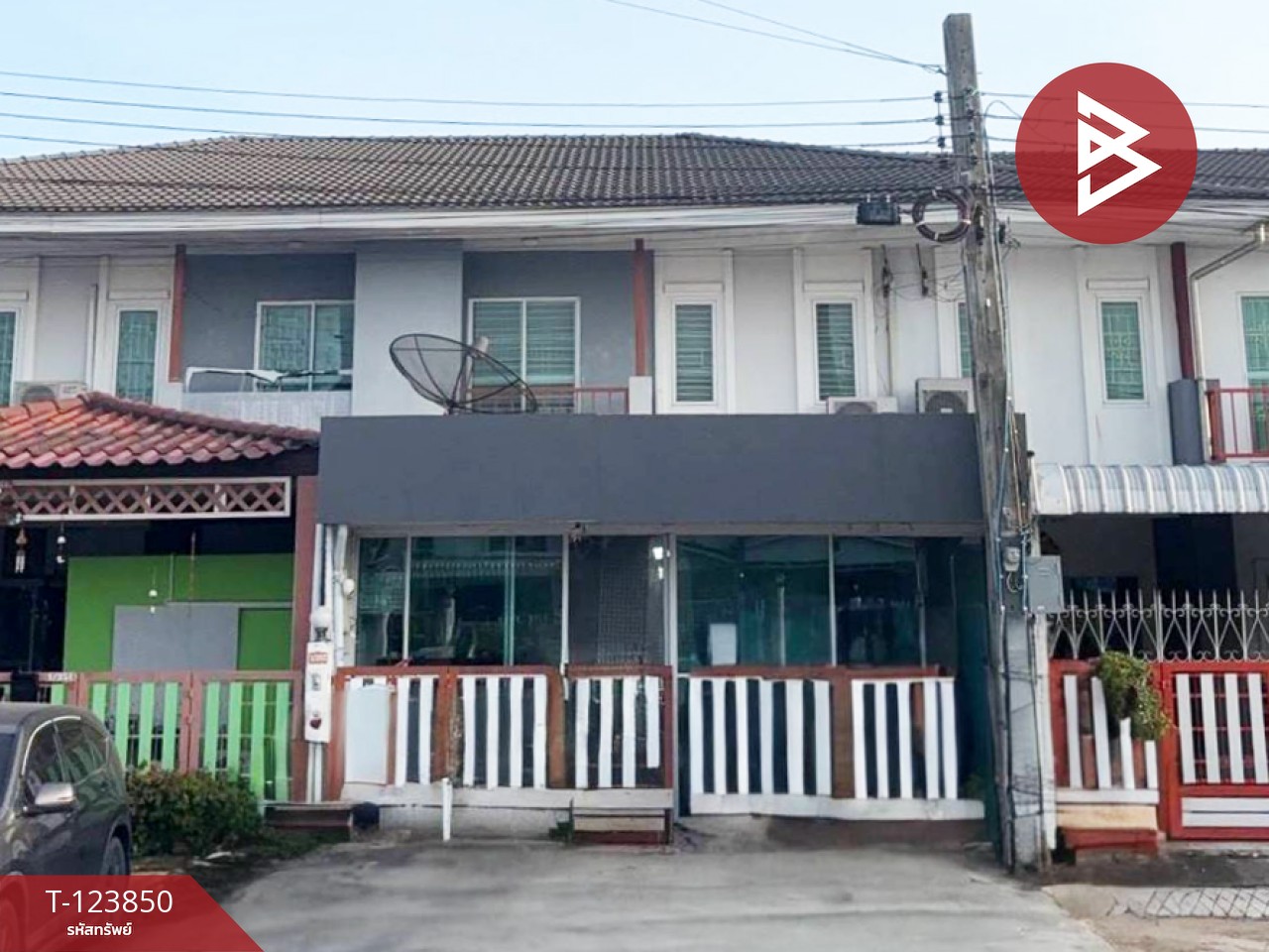 ขายด่วนทาวน์เฮ้าส์ หมู่บ้านมัณฑิรา ตำหรุ-บางพลี สมุทรปราการ