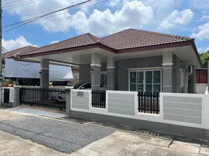 หมู่บ้านราชพฤกษ์ ทุ่งทอง บ้านเดี่ยวรีโนเวทใหม่ทั้งหลัง พร้อมอยู่ทันที ทำเลศักยภาพดีเยี่ยม