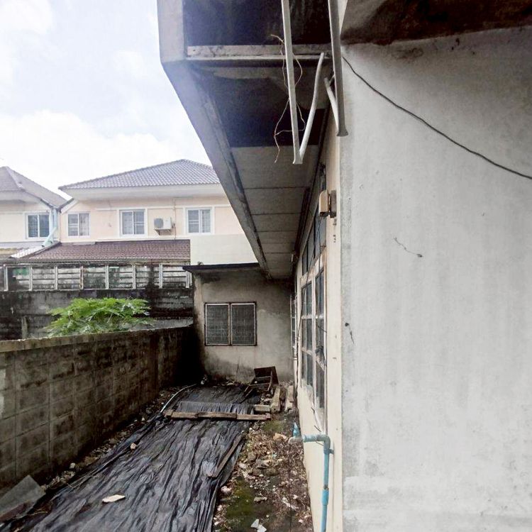 ขายโครงสร้างบ้าน 2 ชั้น พร้อมที่ดิน 46 ตร.วา ซอยประชาอุทิศ 19 ถนน , ภาพที่ 4