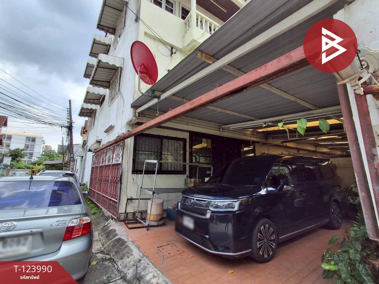 ขายทาวน์เฮ้าส์ ซ.สุขุมวิท66/1 เนื้อที่ 23.5 ตร.วา บางนา กรุงเทพมหานคร