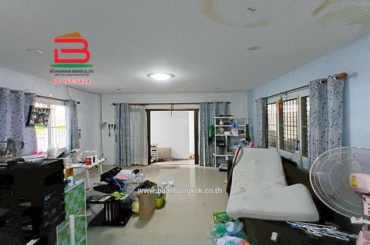 บ้านแฝด หมู่บ้านเพชรไพลิน (ซอยพระยาสุเรนทร์ 35) เนื้อที่ 36 ตรว., ภาพที่ 4
