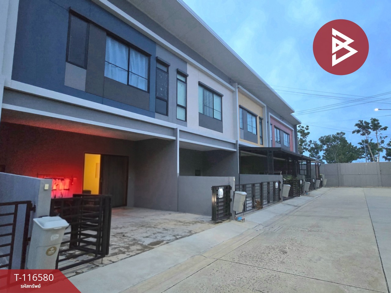 ขาย/เช่า ทาวน์เฮ้าส์ หมู่บ้านสิริเพลส ประชาอุทิศ 90 (Siri Place Prachauthit 90) สมุทรปราการ บ้านสวย พร้อมอยู่