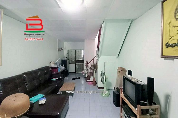 ทาวน์เฮาส์ หมู่บ้านฉัตรณรงค์ วิลล่า 5 เนื้อที่ 16 ตร.ว (สามแยกไฟแดง, ภาพที่ 4