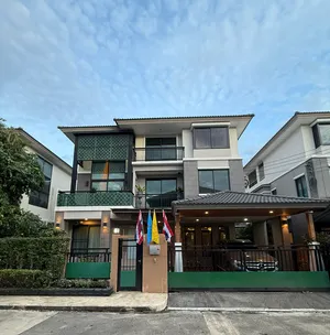 ขาย บ้าน ในโครงการ เดอะแพลน เอลิท พัฒนาการ 38 แขวงสวนหลวง เขตสวนหลวง กรุงเทพมหานคร