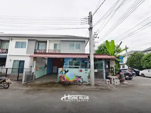 ทาวน์เฮ้าส์ 2 ชั้น หมู่บ้านพฤกษาเลียบวารี-มีนบุรี (หลังมุม) ถนนเลียบวารี