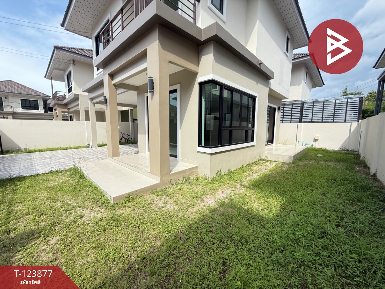 ขายบ้านแฝด หมู่บ้านมอนิงตั้น กรีน (Mornington Green) ชลบุรี