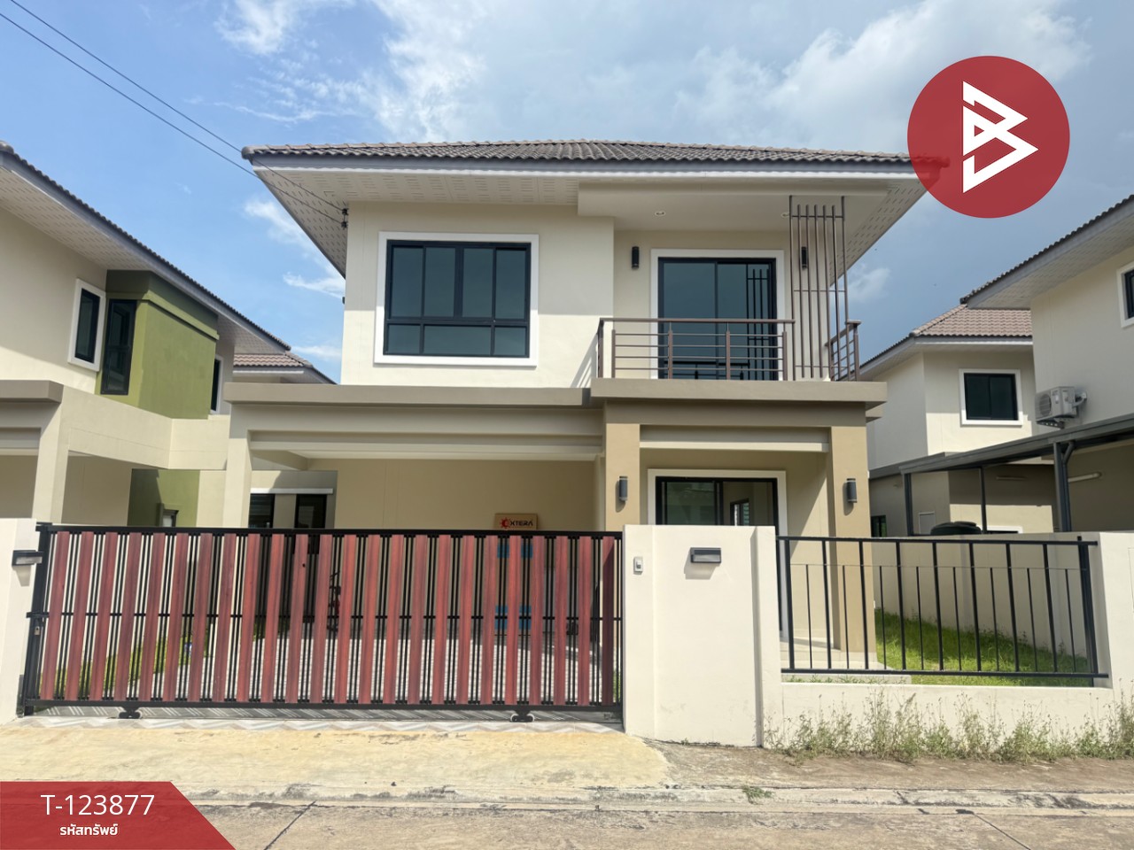 ขายบ้านแฝด หมู่บ้านมอนิงตั้น กรีน (Mornington Green) ชลบุรี