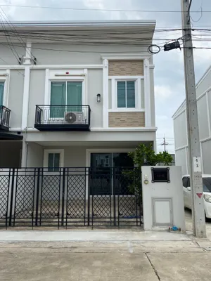 ขายทาวน์โฮม 2 ชั้น โครงการดิ ไอเฟล รามคำแหง-มิสทีน เขตสะพานสูง ทำเลดี เดินทางสะดวก ใกล้เดอะไนน์ เซ็นเตอร์ พระราม 9​
