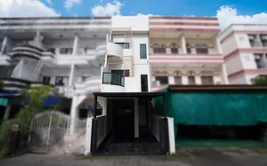Nova Home สุคนธสวัสดิ์2 เดินทางสะดวก ใกล้รถไฟฟ้าสายสีเหลือง (5905)