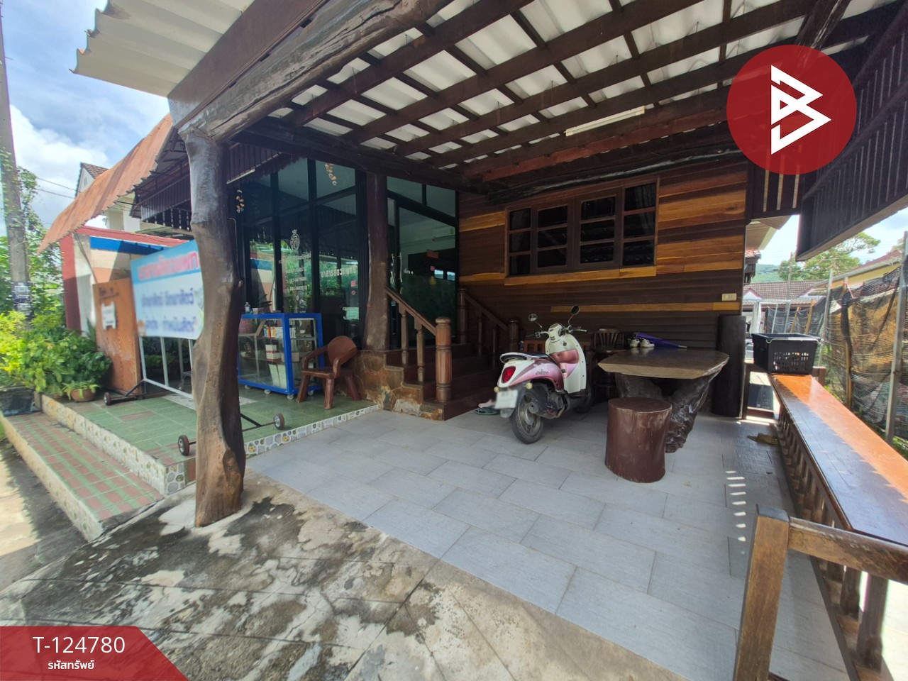 ขายบ้านเดี่ยวชั้นเดียว เนื้อที่ 44 ตร.วา บ้านนาสาร สุราษฎร์ธานี