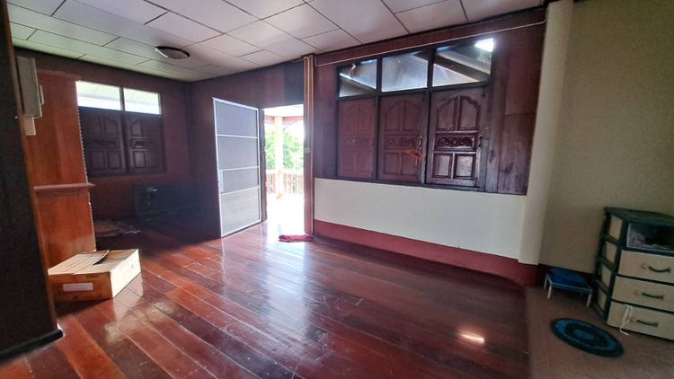 ขายบ้านพร้อมที่ดิน ติดถนนใหญ่ 4 เลน ทำเลทอง อำเภอเมือง จังหวัดเชียงราย, ภาพที่ 4