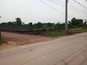 ขายและให้เช่า ที่ดิน ตำบลคลองสาม อำเภอคลองหลวง จังหวัดปทุมธานี