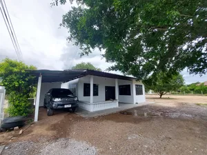 บ้านพร้อมที่ดินแปลงสวย 625ตรว.ต.วังขนาย อ.ท่าม่วง จ.กาญจนบุรี ห่างตลาดท่าม่วงเพียง10นาที