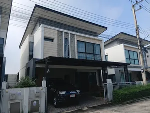บ้านแฝดหลังเดี่ยว 2 ชั้น 35 ตรว.