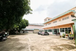 ขายโรงงาน และกิจการน้ำดื่มและบรรจุภัณฑ์ทั้งหมด นครปฐม สามพราน 844 ตร.ว พร้อมตึกอาศัย3ชั้น พร้อมอยู่