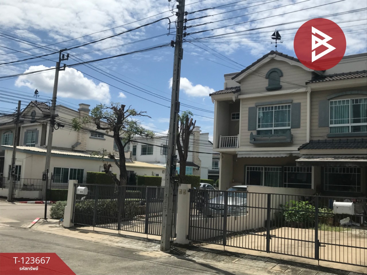 ขายทาวน์เฮ้าส์ หมู่บ้านอินดี้ บางใหญ่2 (indy Bangyai2) นนทบุรี พร้อมเข้าอยู่