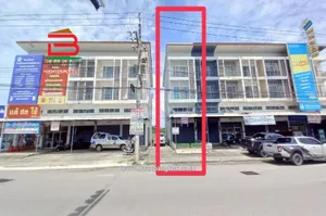 อาคารพาณิชย์ หมู่บ้าน พฤกษาวิลเลจ เนื้อที่ 20 ตรว. ถนนทางหลวงแผ่นดินหมายเลข.3452 ต.หน้าเมือง อ.เมือง จ.ปราจีนบุรี
