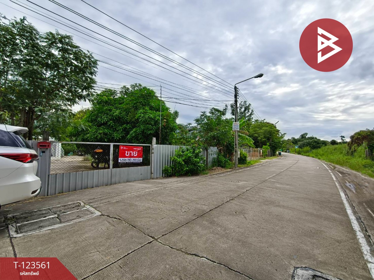 ขายบ้านเดี่ยวพร้อมที่ดิน เนื้อที่ 2 งาน 54.1 ตร.วา เนินพระ ระยอง