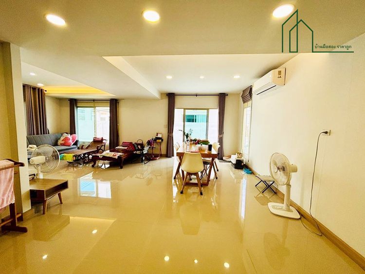 บ้านแฝดสไตล์บ้านเดี่ยว 2 ชั้น Life in the Garden โรงโป๊ะ-มอเตอร์เวย์, ภาพที่ 4