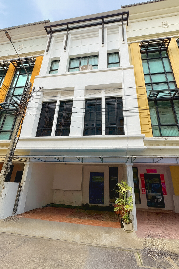 บ้านกลางกรุง ออฟฟิศ พาร์ค บางนา (Baan Klang Krung Office Park Bangna), ภาพที่ 4