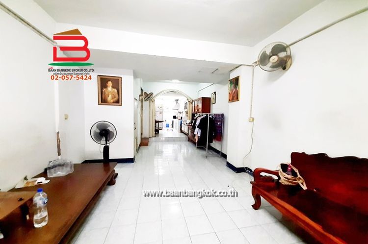 ทาวน์เฮาส์ หมู่บ้าน เจริญสุข เนื้อที่ 20.2 ตรว. ถนนรัชดาภิเษก กรุงเทพฯ, ภาพที่ 4