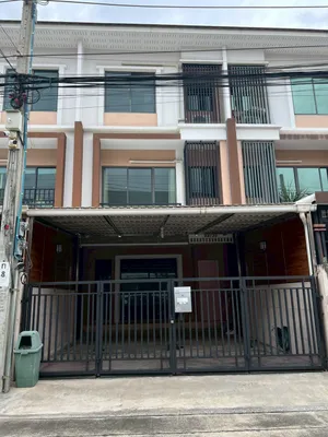 ให้เช่าทาวน์โฮม3ชั้น เดอะไพรเวทอ่อนนุช36 พร้อมเข้าอยู่ได้ทันที