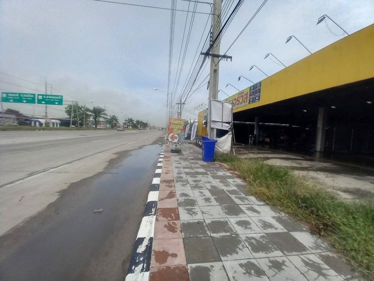 Call : 061-549-2994 พื้นที่ว่างให้เช่า ติดปั้มปตท เมืองปทุมธานี ติดถนน, ภาพที่ 4