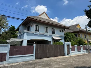 ขายบ้านเดี่ยว 2 ชั้น หมู่บ้านเดอะโฮม สวนผัก 60 ทำเลดี เดินทางสะดวก ใกล้ทางขึ้นลงทางด่วน