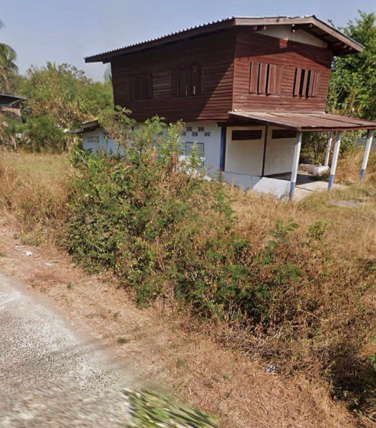 ที่ดินพร้อมบ้าน ติดถนน อำเภอเมือง จังหวัดสุรินทร์, ภาพที่ 4