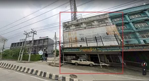 ให้เช่าตึก 4 ห้อง เฉพาะชั้นล่าง  หรือทั้ง 4 ชั้น ริมถนนรัตนาธิเบศร์  MRT สีม่วงผ่าน  ใกล้สามแยกบางใหญ่