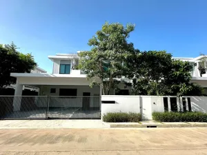ให้เช่าบ้านเดี่ยว 4 ห้องนอน มัณฑนา บางนา กม.15