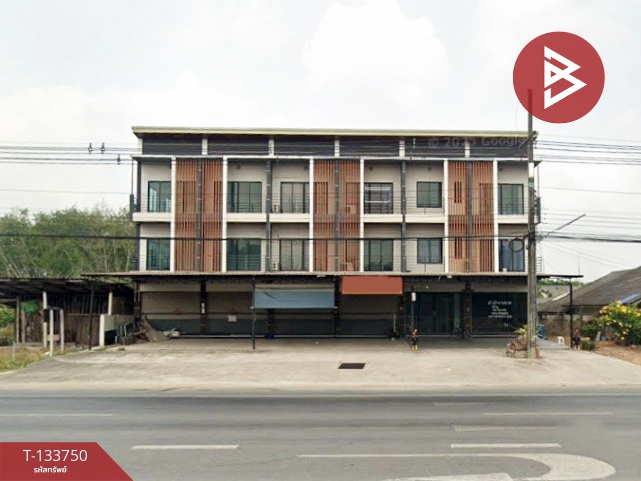 ขายอาคารพาณิชย์ 3 ชั้น เนื้อที่ 21.3 ตร.วา บ้านค่าย ระยอง
