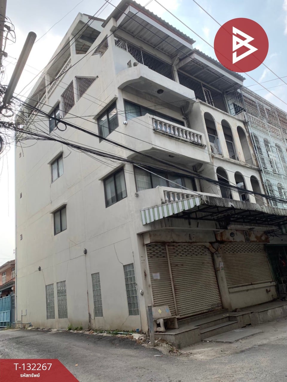 ขายอาคารพาณิชย์ 3 ชั้น เนื้อที่ 29 ตร.วา สวนใหญ่ นนทบุรี