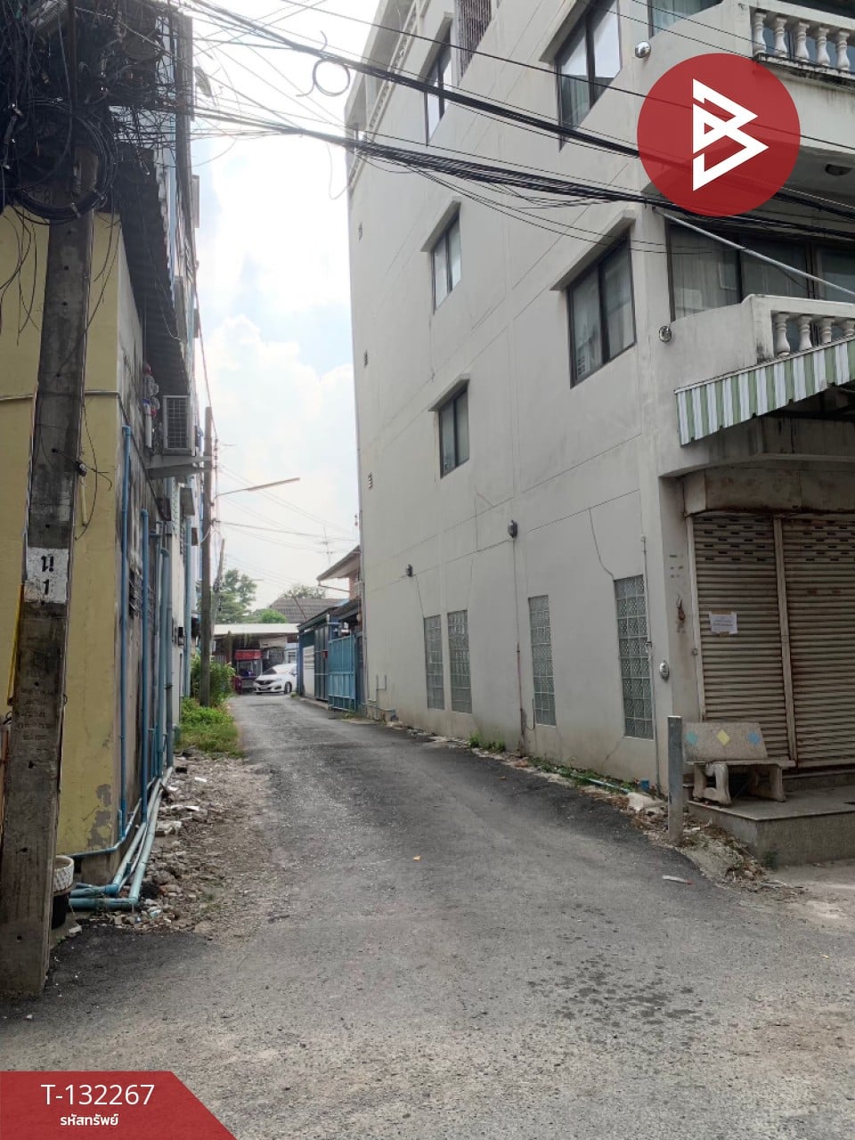 ขายอาคารพาณิชย์ 3 ชั้น เนื้อที่ 29 ตร.วา สวนใหญ่ นนทบุรี