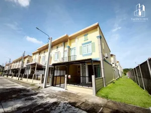 🏡 ปล่อยเช่า ทาวน์โฮม หลังมุม ติดสวนสาธารณะ หมู่บ้านโกลเด้นทาวน์ รัตนาธิเบศร์–สถานีรถไฟฟ้าไทรม้า ถนนรัตนาธิเบศร์ ตำบลไทรม้า เมืองนนทบุรี นนทบุรี