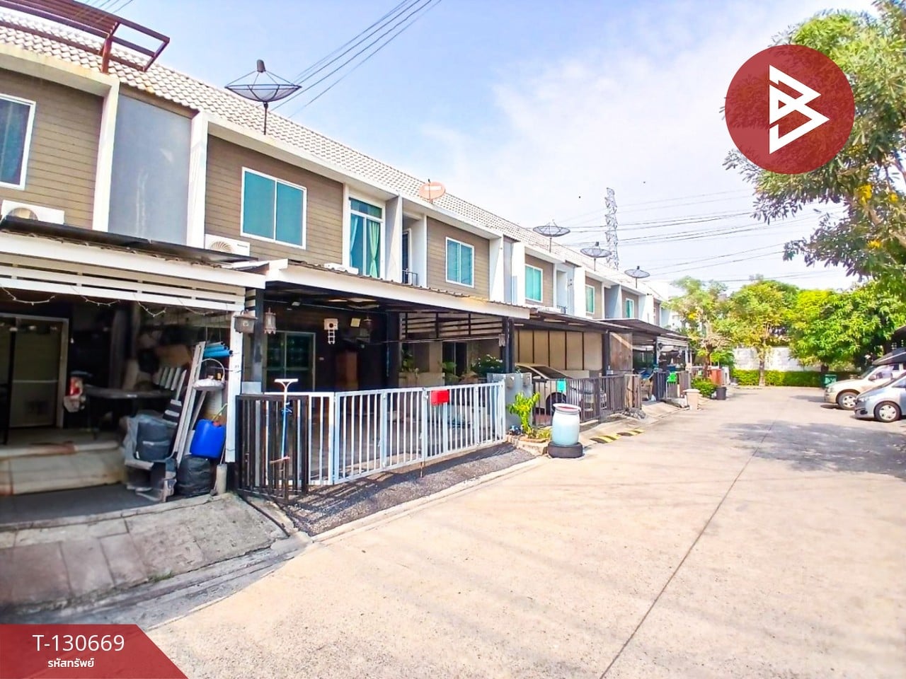 ขาย/เช่าทาวน์เฮ้าส์ หมู่บ้านเดอะคัลเลอร์ส เลชเชอร์ บางนา กม.10 (The Colors Leisure Bangna KM.10) บางพลี สมุทรปราการ
