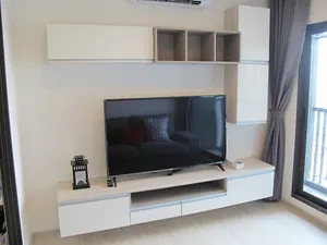 Call : 084-700-3755 ให้เช่า คอนโด ไลฟ์ สุขุมวิท 48 ใกล้ BTS พระโขนง 40 ตารางเมตร 1 Bed Plus ชั้น12 ตกแต่งครบ (Owner Post)