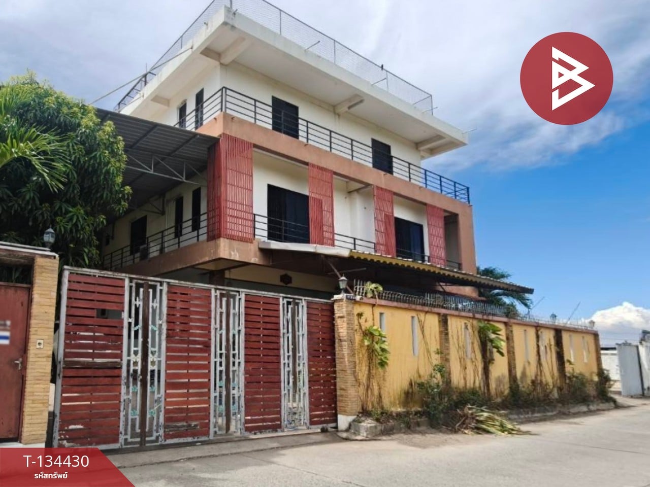 ขายโกดังพร้อมออฟฟิศ เนื้อที่ 2 งาน สำโรงเหนือ สมุทรปราการ