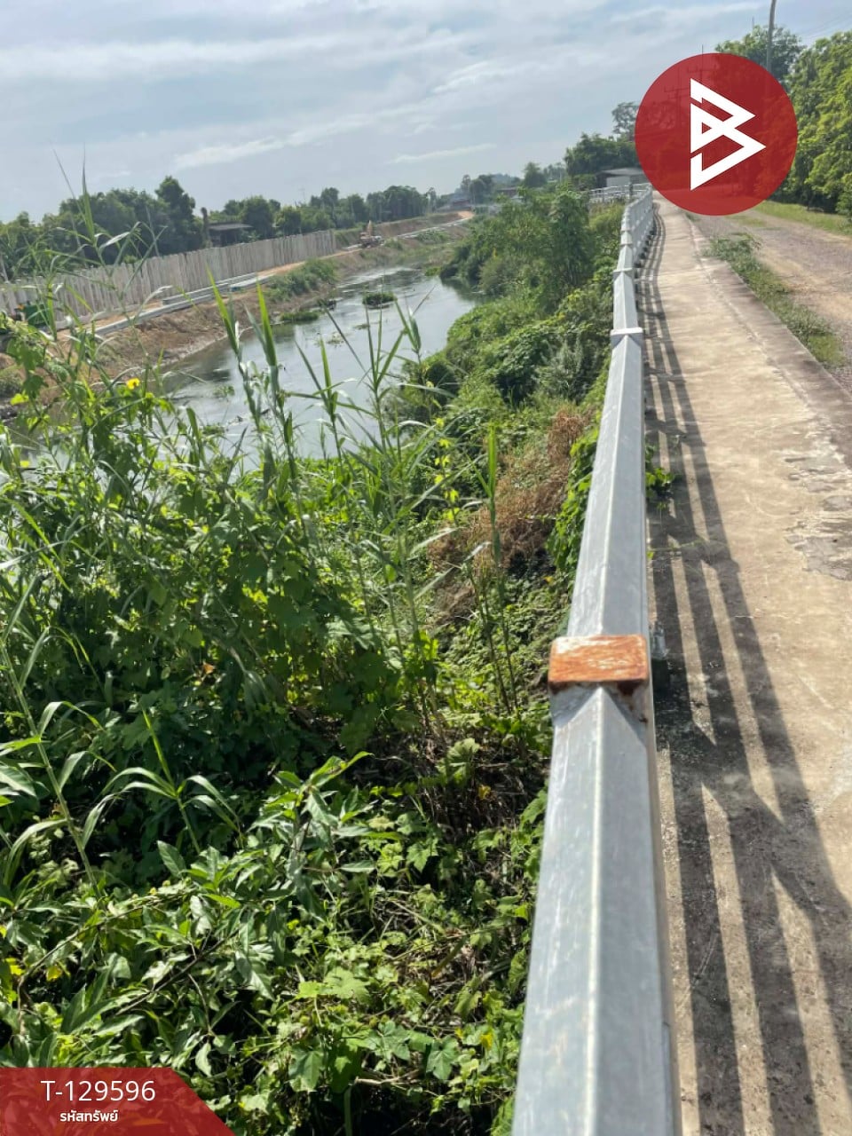 ขายที่ดิน เนื้อที่ 3 งาน 56 ตร.วา บ้านลาด เพชรบุรี