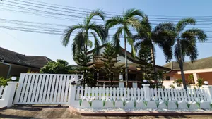 ขายบ้านเดี่ยวชั้นเดียว Baan Dusit Pattaya View ( บ้านดุสิตพัทยา ) 96 ตารางวา ขายต่ำกว่าราคาประเมิน ใกล้หาดบางเสร่